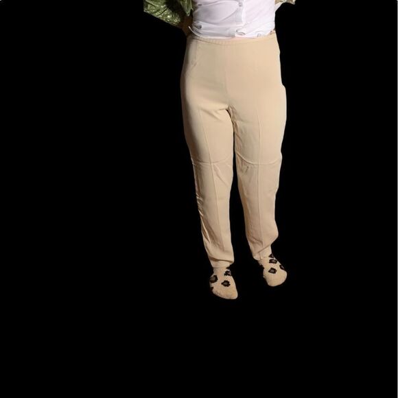 Dana Buchman basic silky khaki lined pants. Closet staple! Size 6 petite - Picture 1 of 4